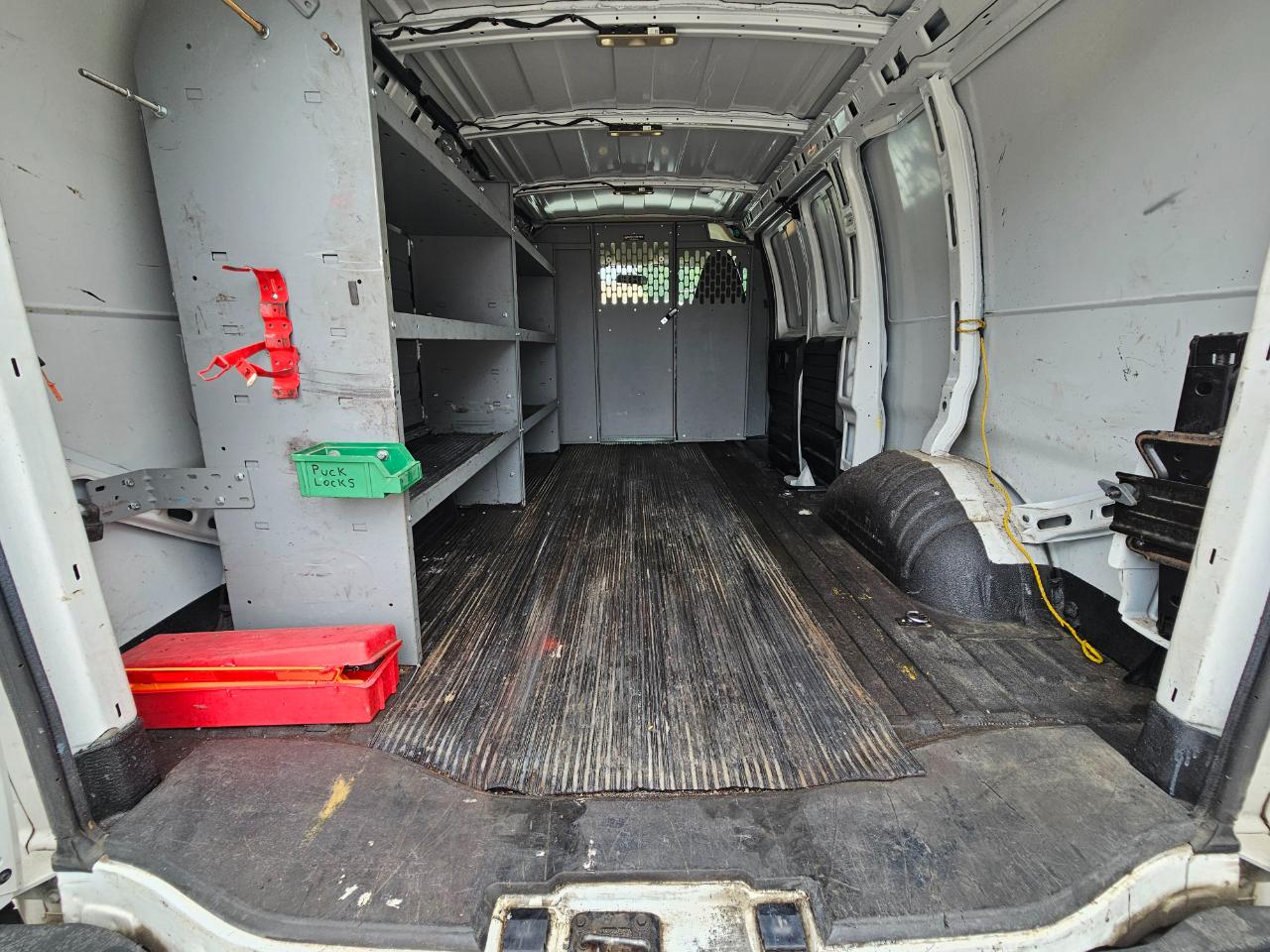 Chevrolet Express Cargo Van RWD 2500 135" 2020