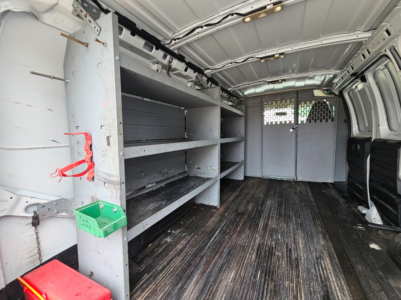 Chevrolet Express Cargo Van RWD 2500 135" 2020