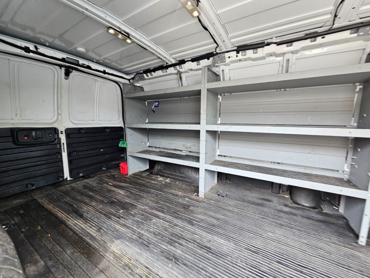 Chevrolet Express Cargo Van RWD 2500 135" 2020