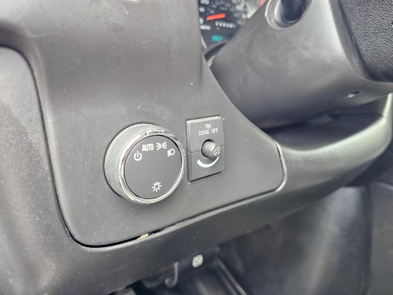 Chevrolet Express Cargo Van RWD 2500 135" 2020