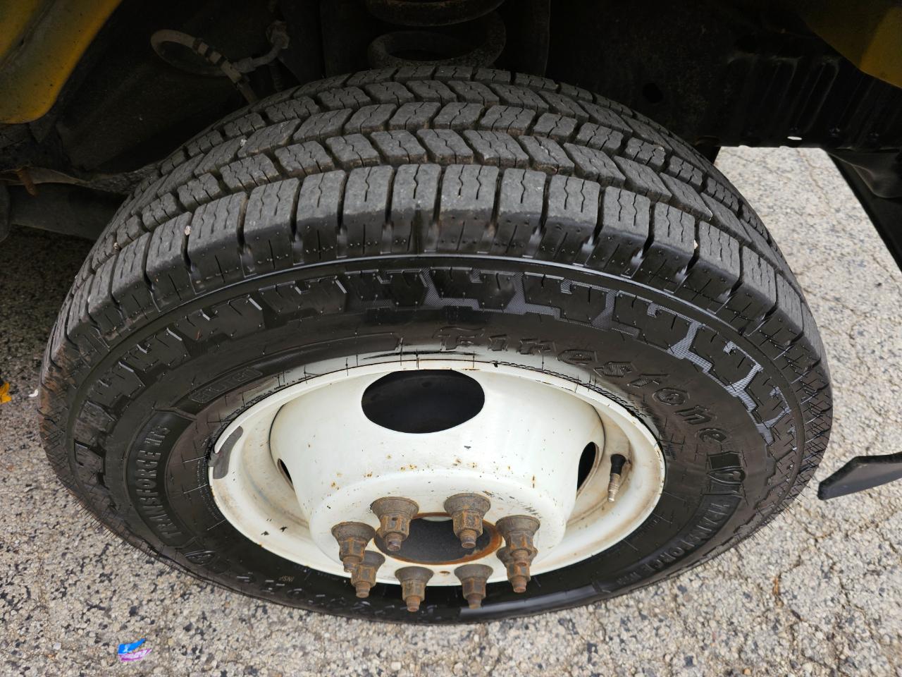 Ford E-Series Cutaway E-350 SRW 138" WB 2022