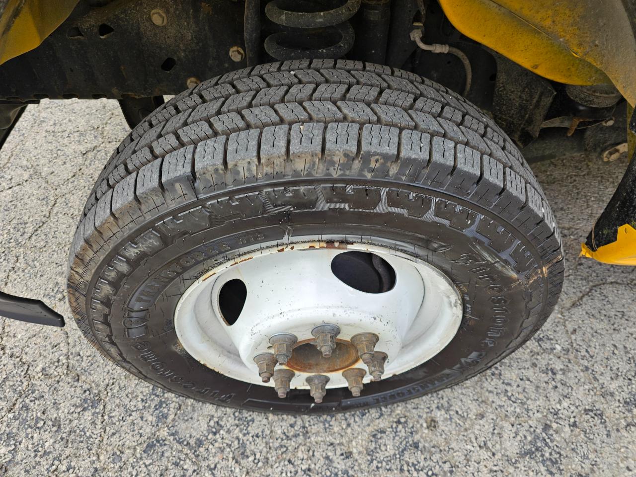 Ford E-Series Cutaway E-350 SRW 138" WB 2022