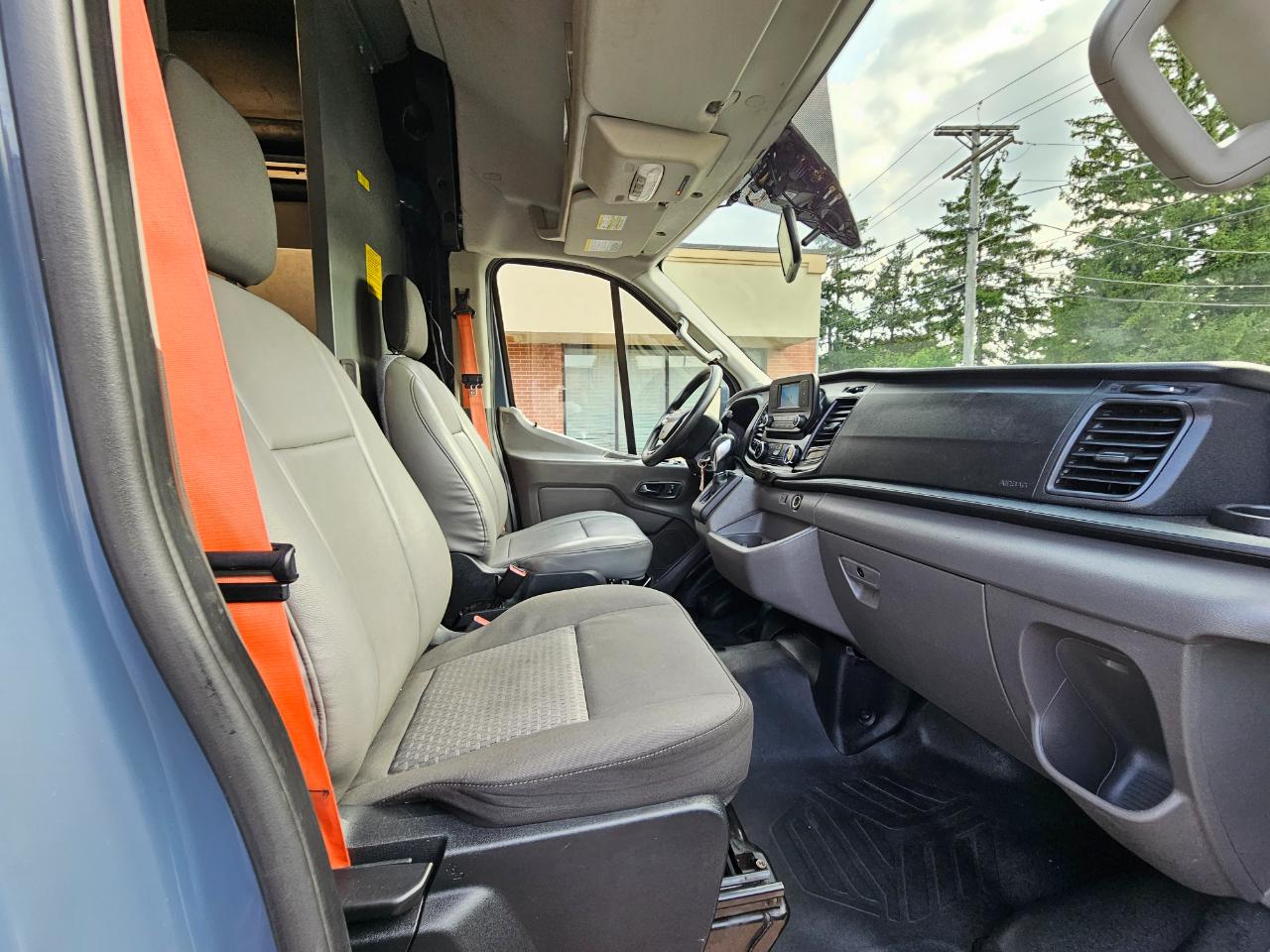 Ford Transit Cargo Van T-250 148" EL Hi Rf 9070 GVWR RWD 2020