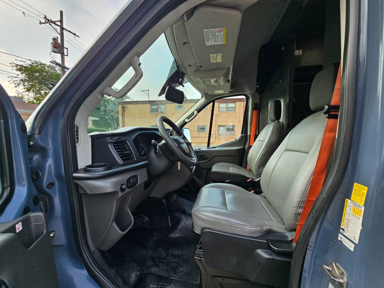 Ford Transit Cargo Van T-250 148" EL Hi Rf 9070 GVWR RWD 2020