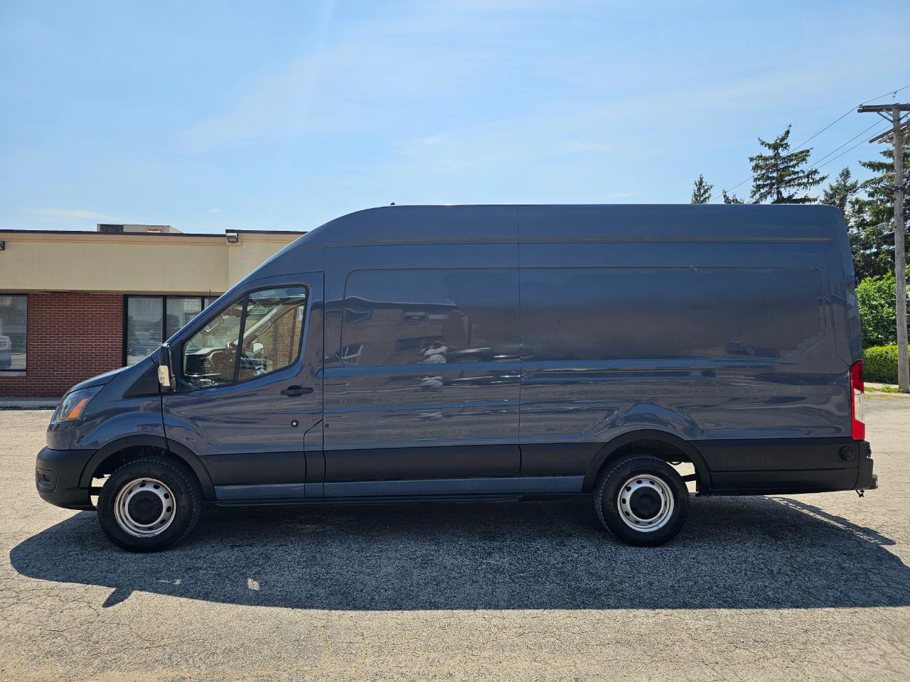 Ford Transit Cargo Van T-250 148" EL Hi Rf 9070 GVWR RWD 2020