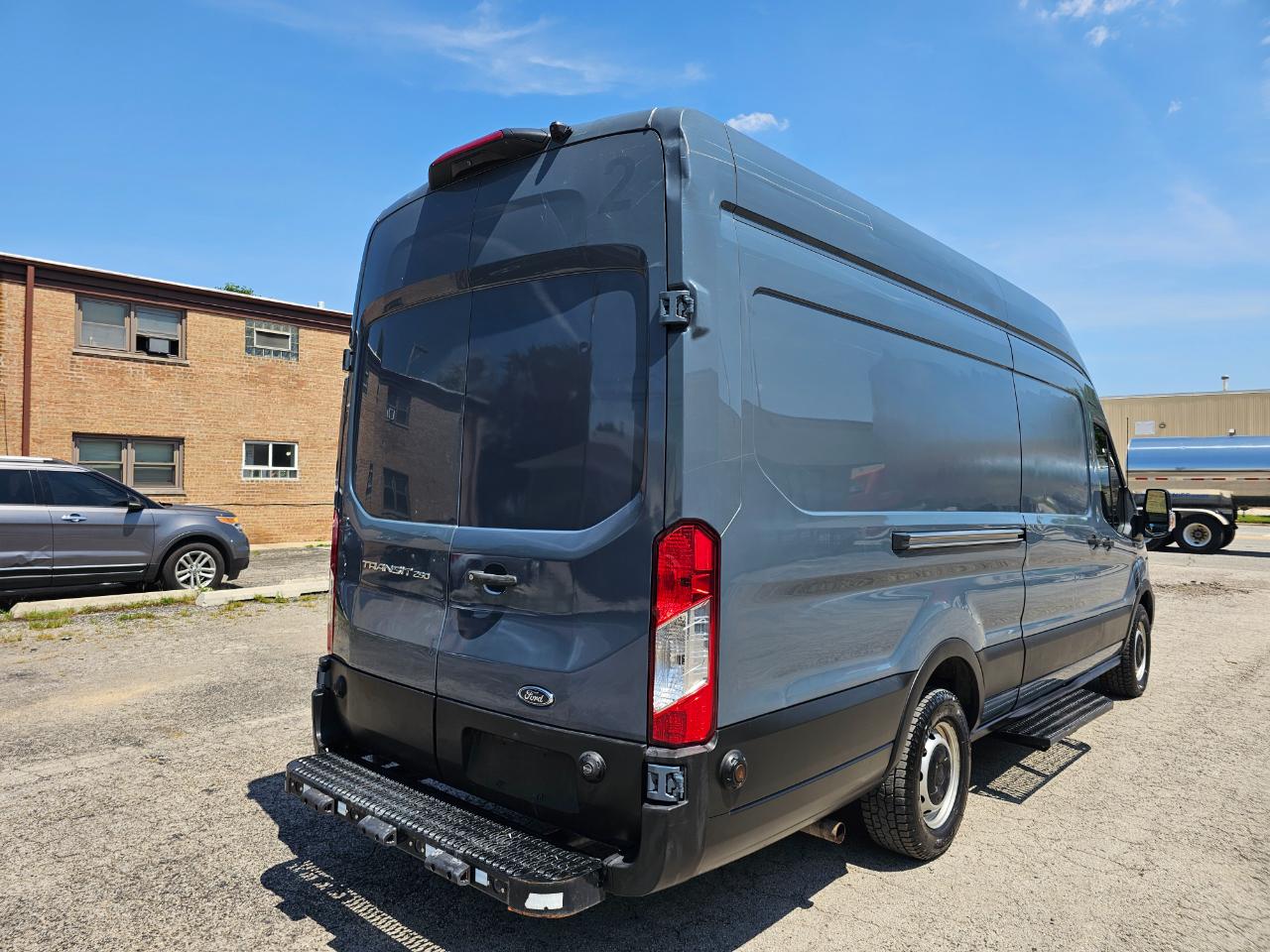 Ford Transit Cargo Van T-250 148" EL Hi Rf 9070 GVWR RWD 2020