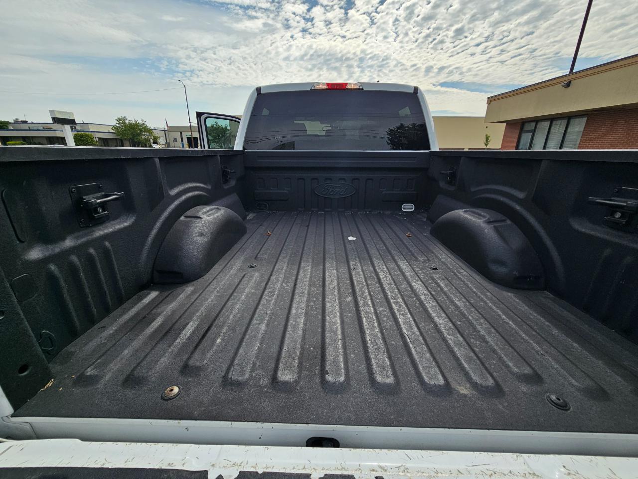 Ford F-150 4WD SuperCab 163" XLT w/HD Payload Pkg 2020