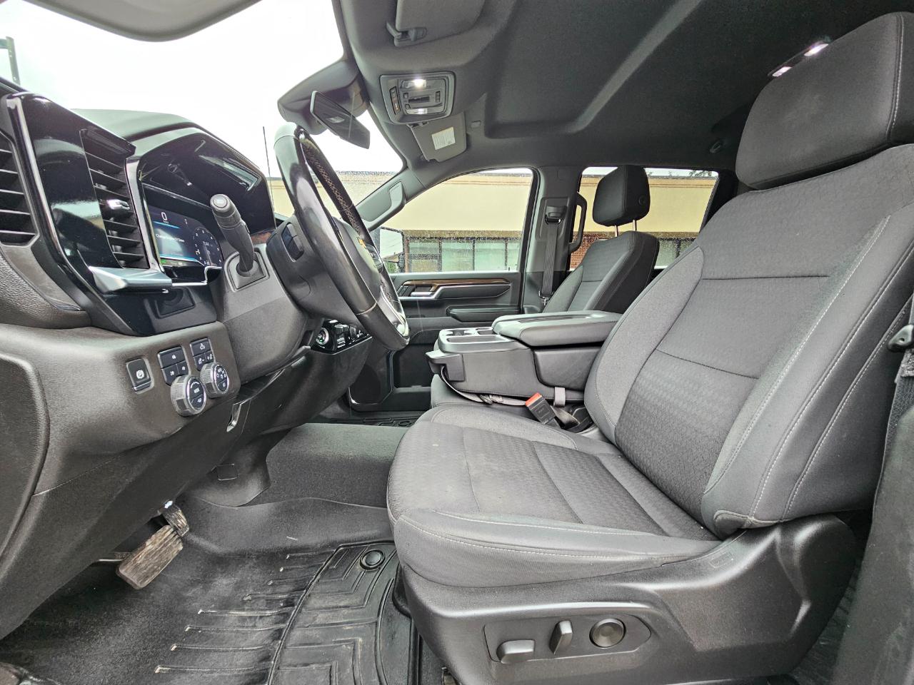 Chevrolet Silverado 2500HD 4WD Crew Cab 159" LT 2024
