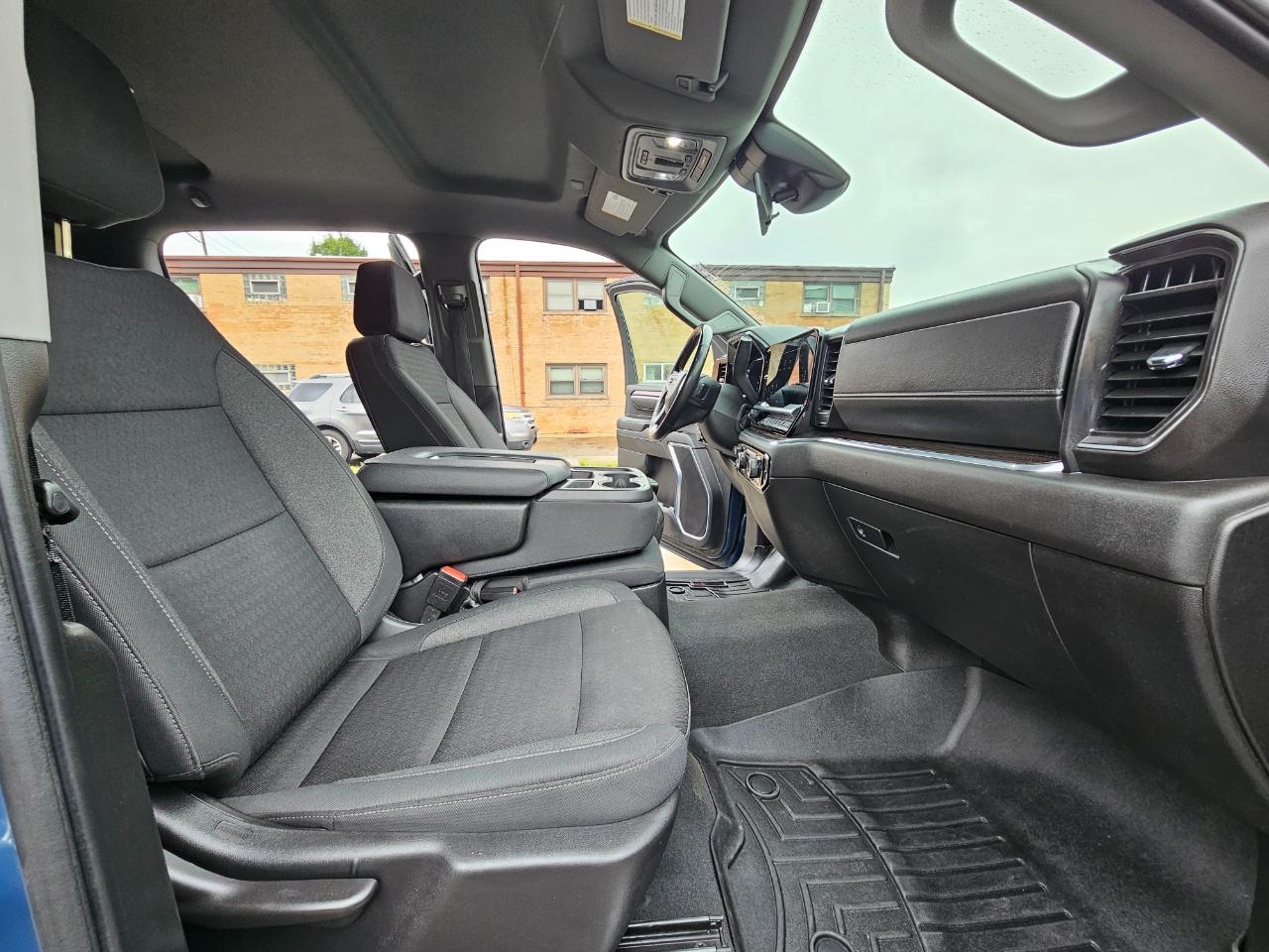 Chevrolet Silverado 2500HD 4WD Crew Cab 159" LT 2024