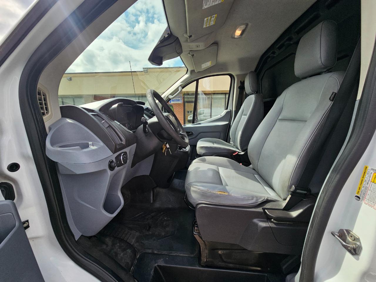 Ford Transit Van T-350 148" Low Rf 9500 GVWR Swing-Out RH Dr 2018