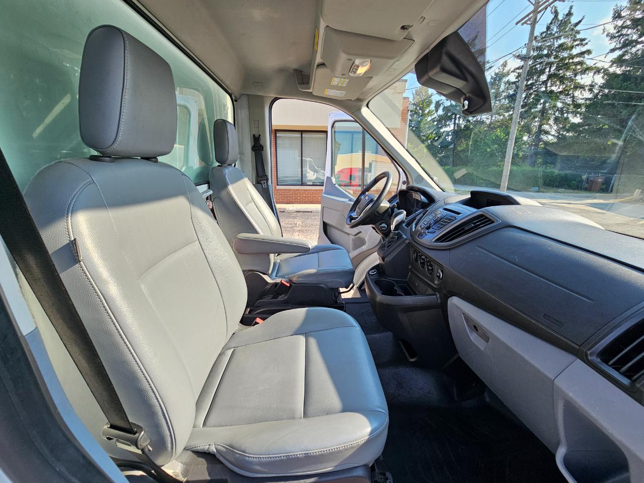 Ford Transit Chassis T-350 DRW 156" WB 9950 GVWR 2019