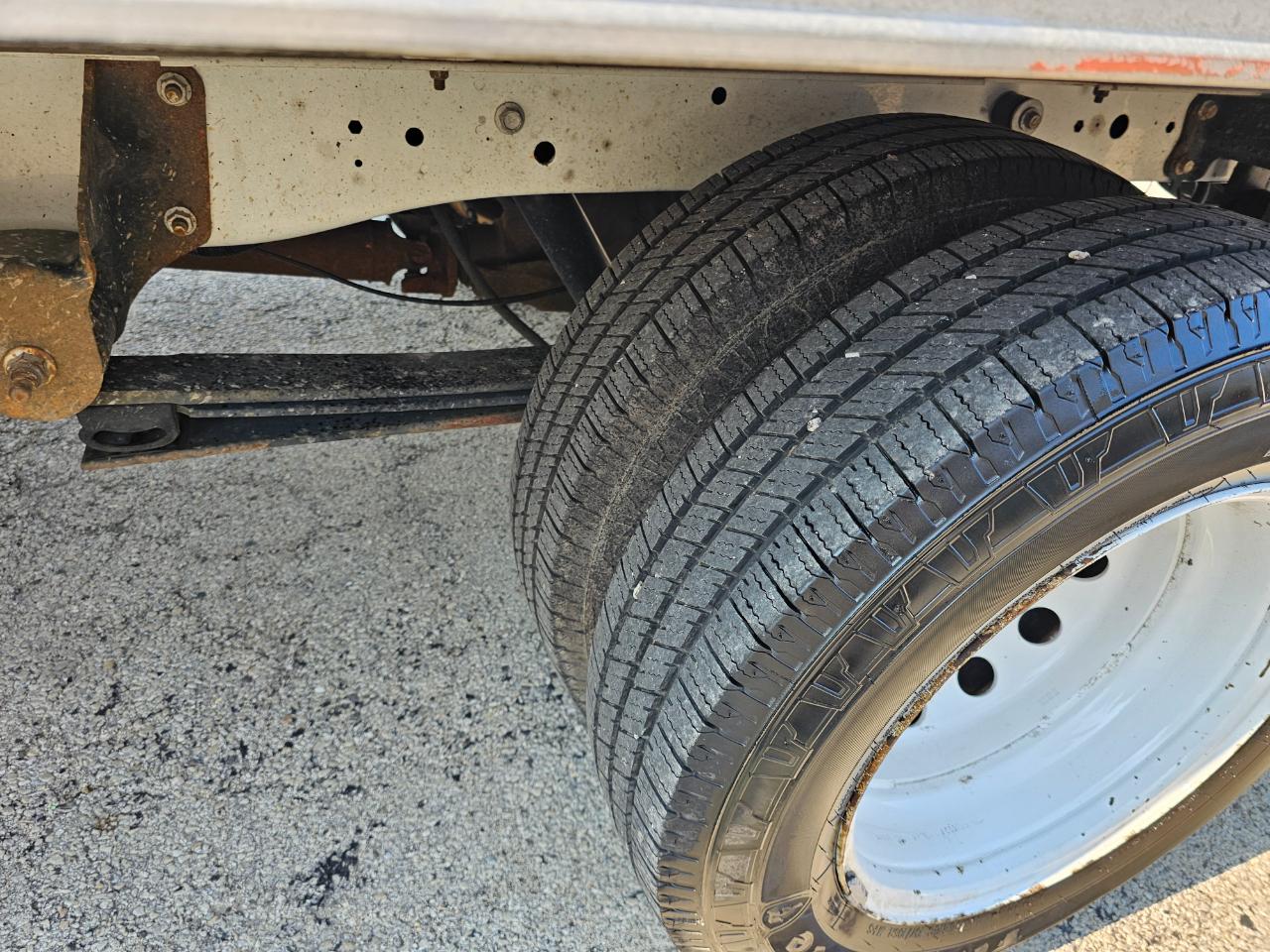 Ford Transit Chassis T-350 DRW 156" WB 9950 GVWR 2019