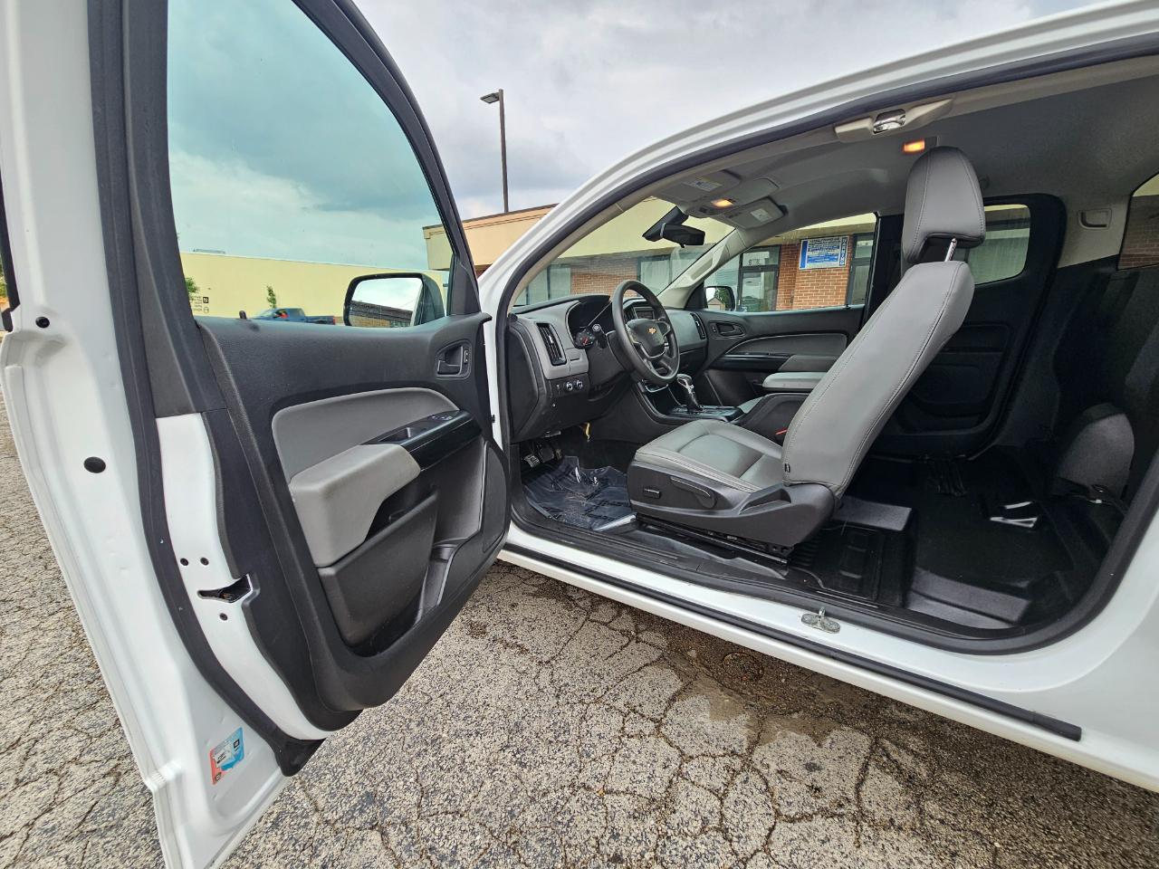 Chevrolet Colorado 4WD Ext Cab 128" Work Truck 2022