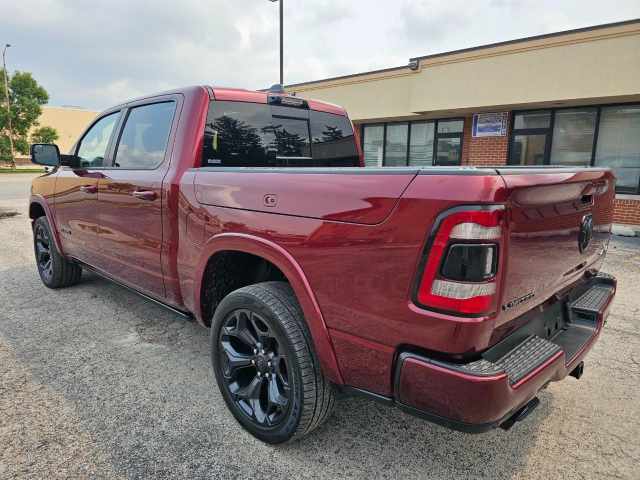 RAM 1500 Limited 4x4 Crew Cab 5'7" Box 2021