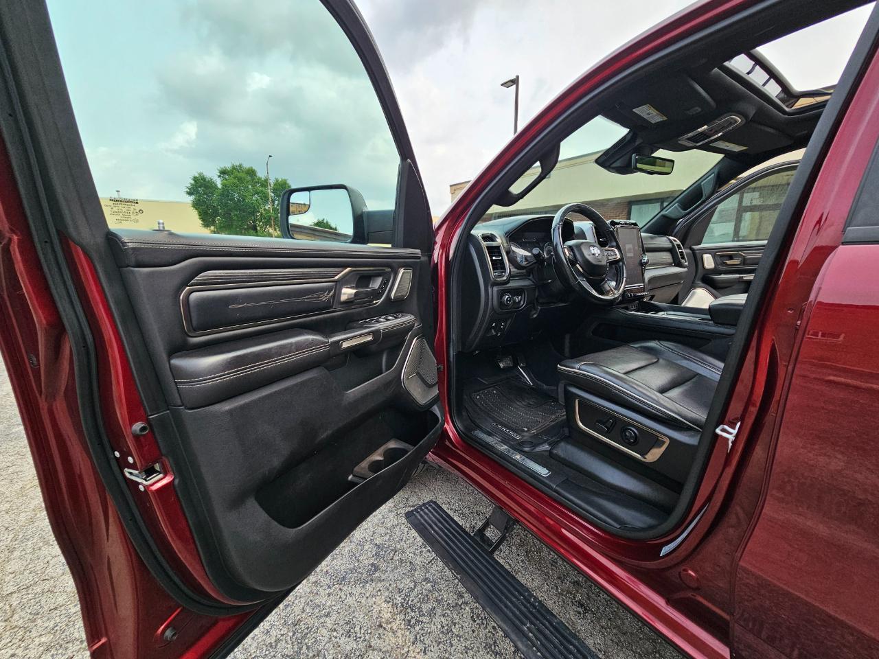 RAM 1500 Limited 4x4 Crew Cab 5'7" Box 2021