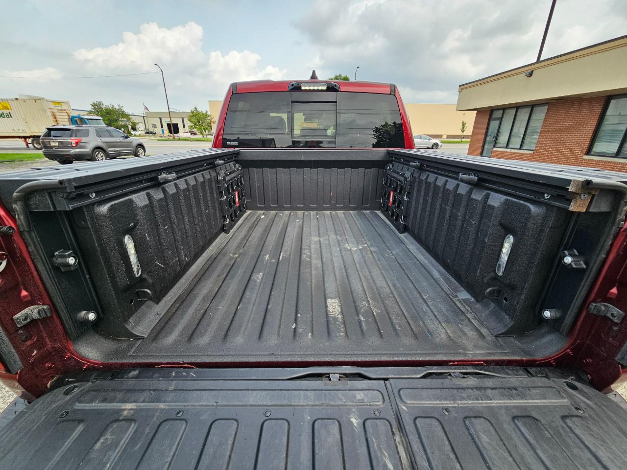 RAM 1500 Limited 4x4 Crew Cab 5'7" Box 2021