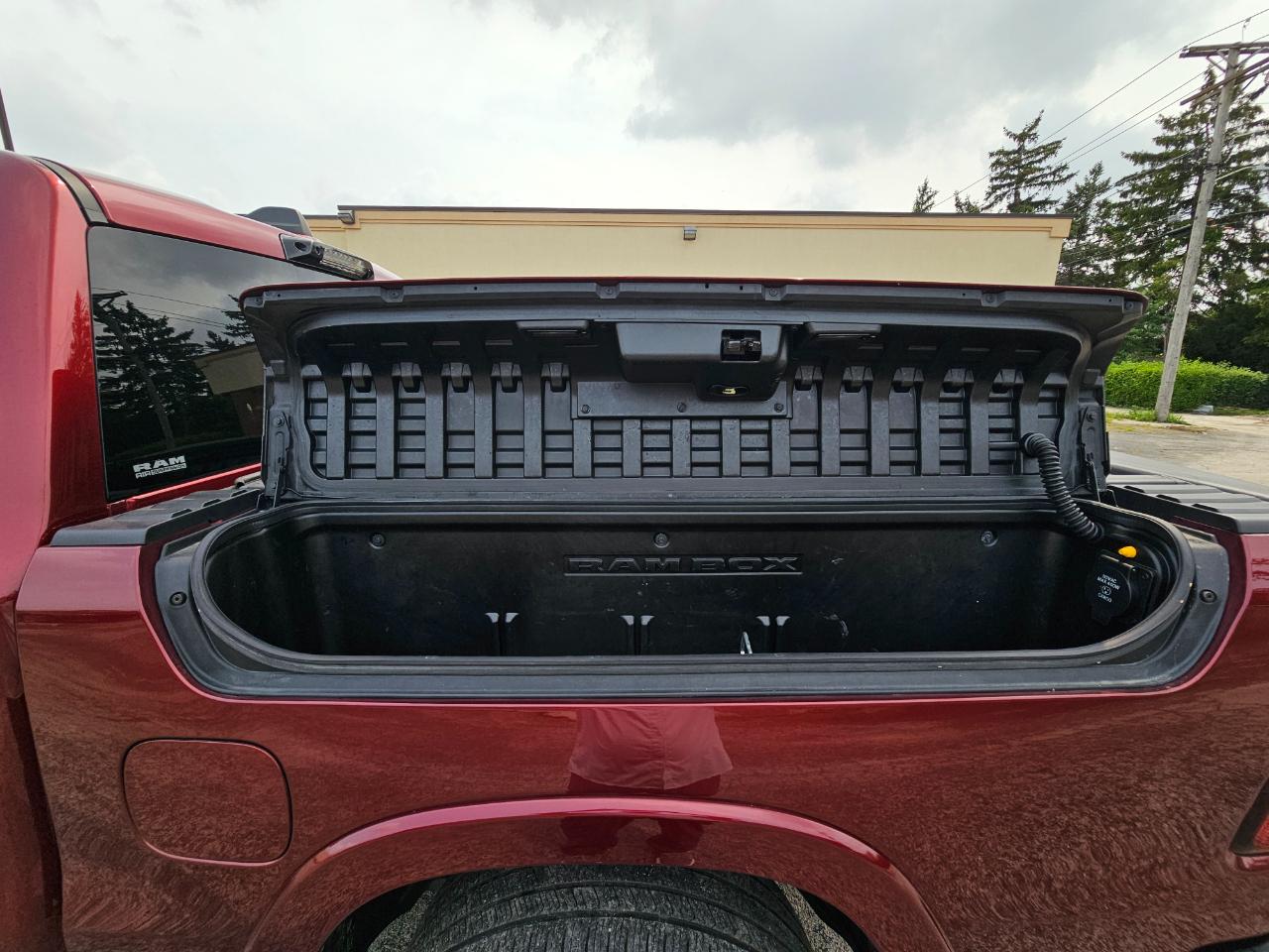 RAM 1500 Limited 4x4 Crew Cab 5'7" Box 2021