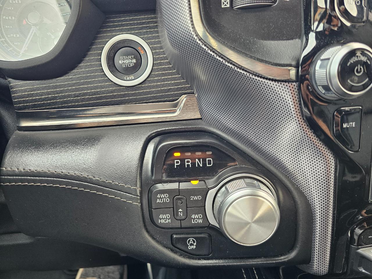 RAM 1500 Limited 4x4 Crew Cab 5'7" Box 2021
