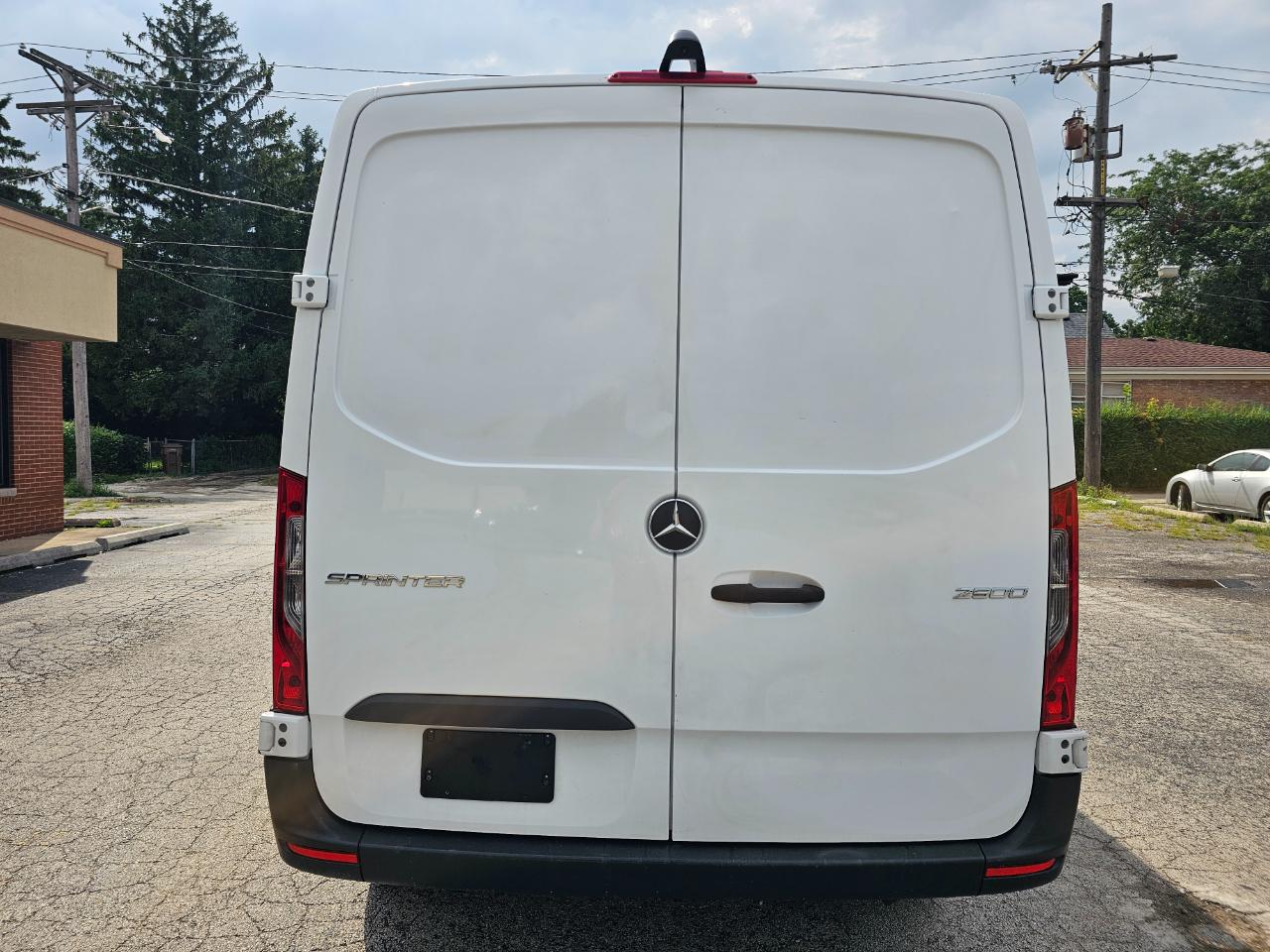 Mercedes-Benz Sprinter Van 2500 Standard Roof V6 144" RWD 2019