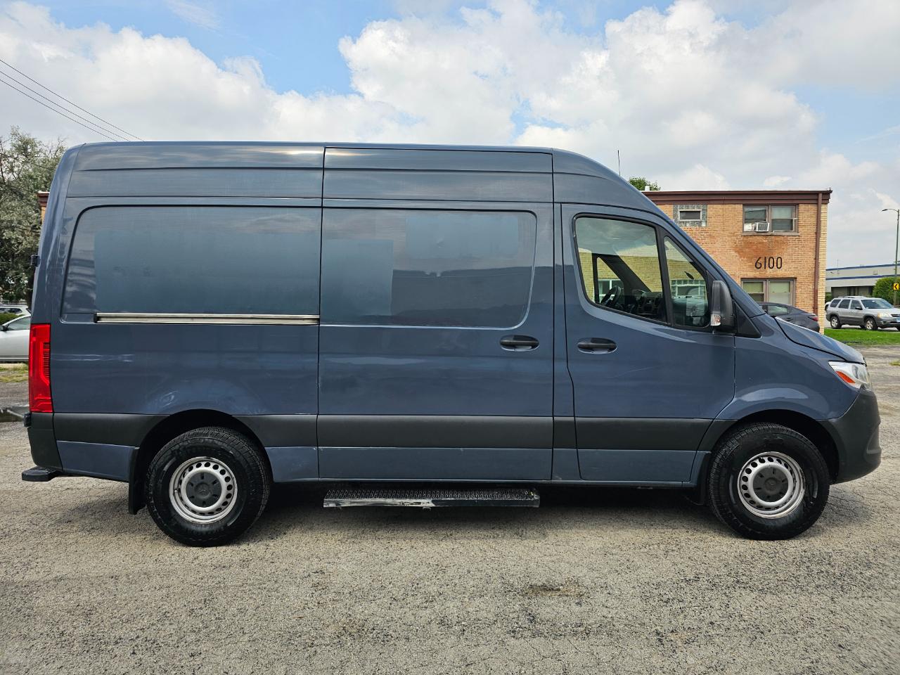 Mercedes-Benz Sprinter Van 2500 Standard Roof V6 144" RWD 2019