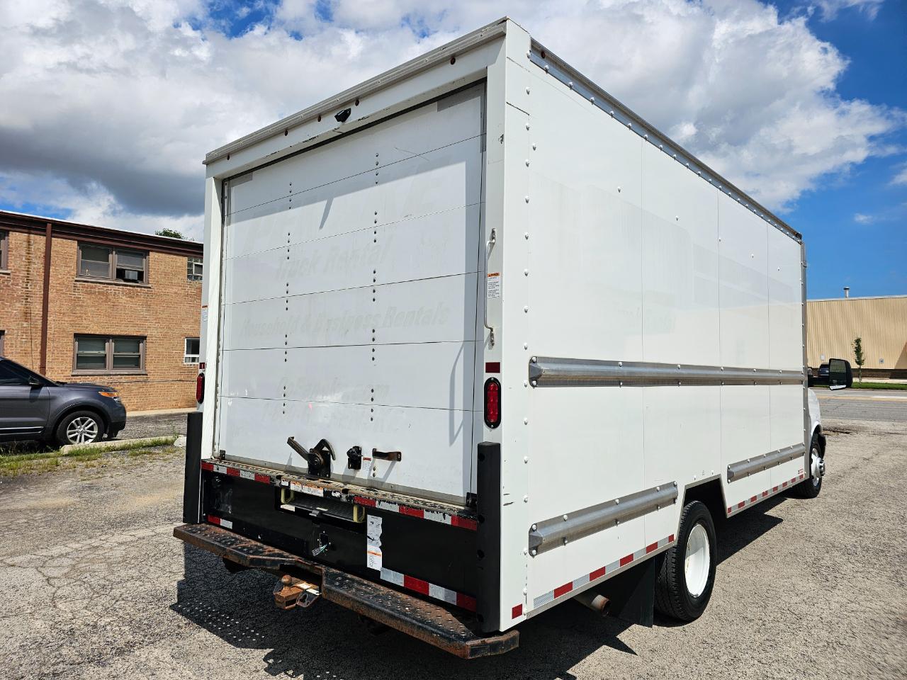 GMC Savana Commercial Cutaway 3500 Van 177" 2021
