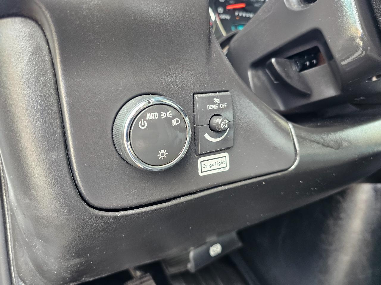 GMC Savana Commercial Cutaway 3500 Van 177" 2021