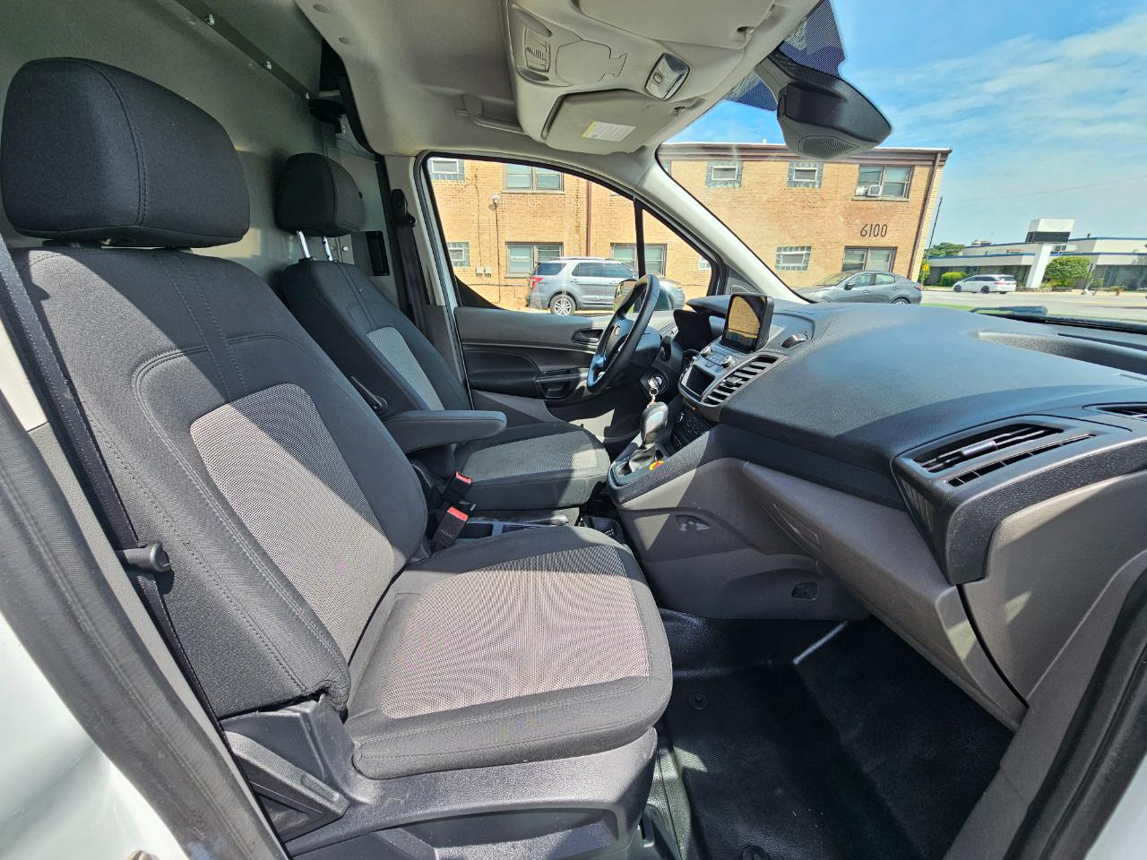 Ford Transit Connect Van XL LWB w/Rear Symmetrical Doors 2020