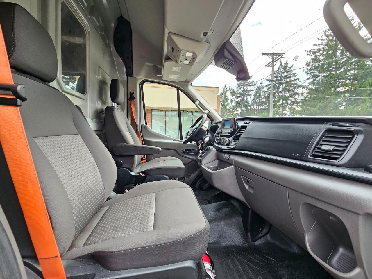 Ford Transit Cargo Van T-250 148" EL Hi Rf 9070 GVWR RWD 2023