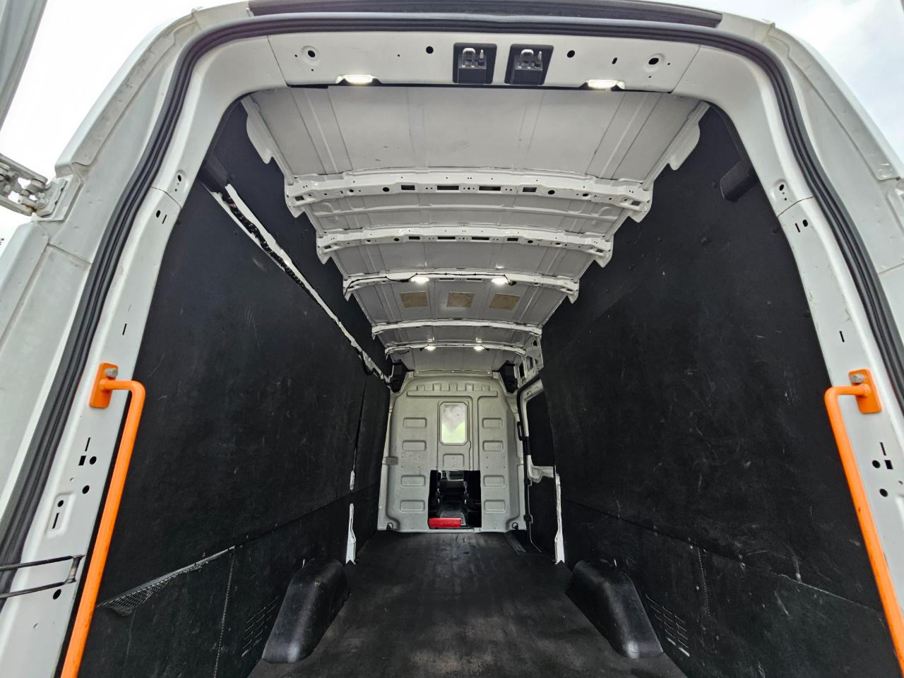 Ford Transit Cargo Van T-250 148" EL Hi Rf 9070 GVWR RWD 2023
