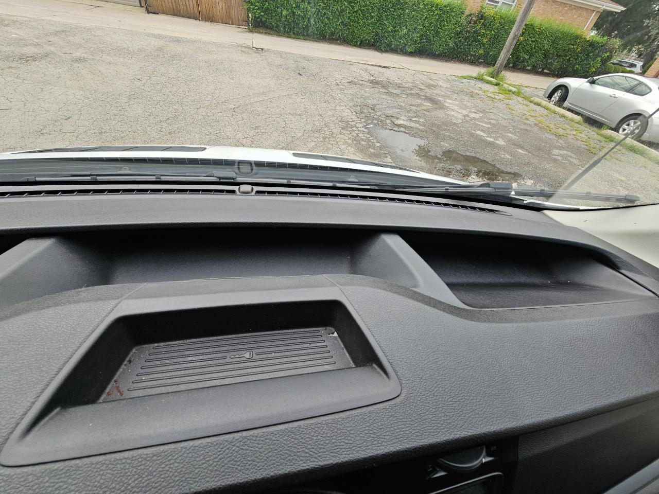 Ford Transit Cargo Van T-250 148" EL Hi Rf 9070 GVWR RWD 2023