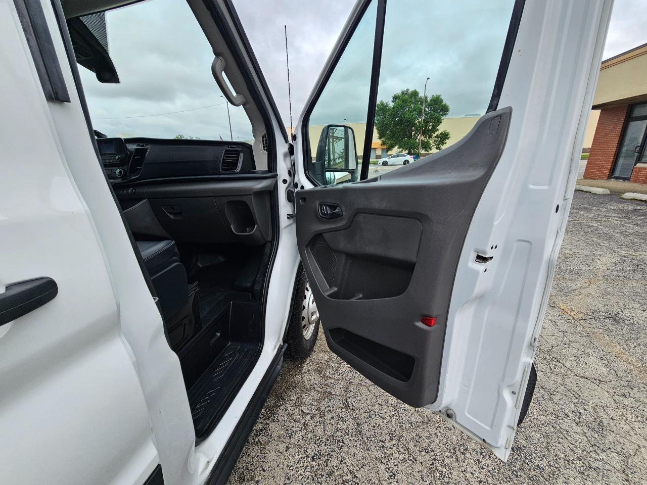 Ford Transit Cargo Van T-250 148" Hi Rf 9070 GVWR AWD 2022