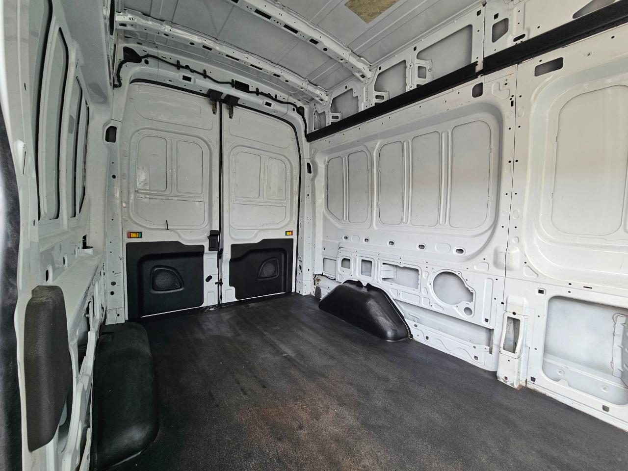 Ford Transit Cargo Van T-250 148" Hi Rf 9070 GVWR AWD 2022