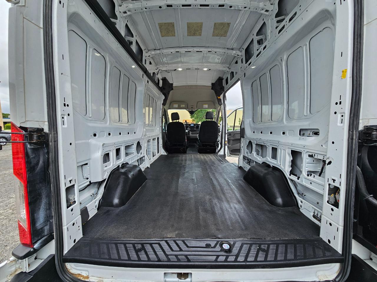 Ford Transit Cargo Van T-250 148" Hi Rf 9070 GVWR AWD 2022