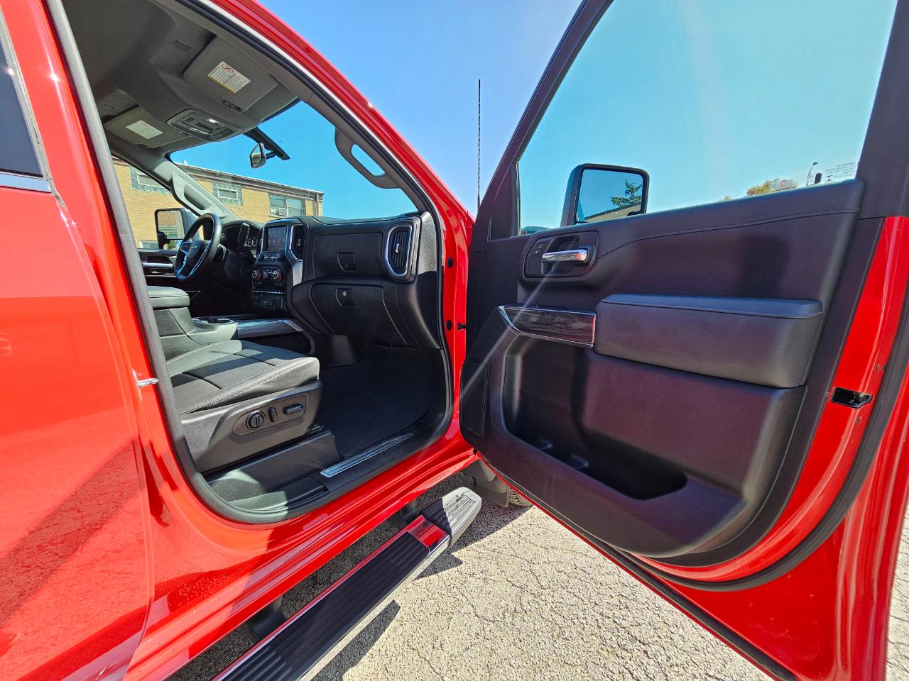 Chevrolet Silverado 2500HD 4WD Crew Cab 159" LTZ 2023