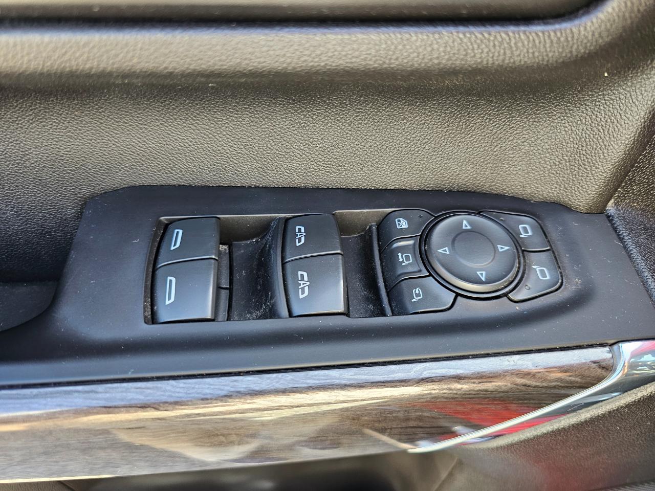 Chevrolet Silverado 2500HD 4WD Crew Cab 159" LTZ 2023