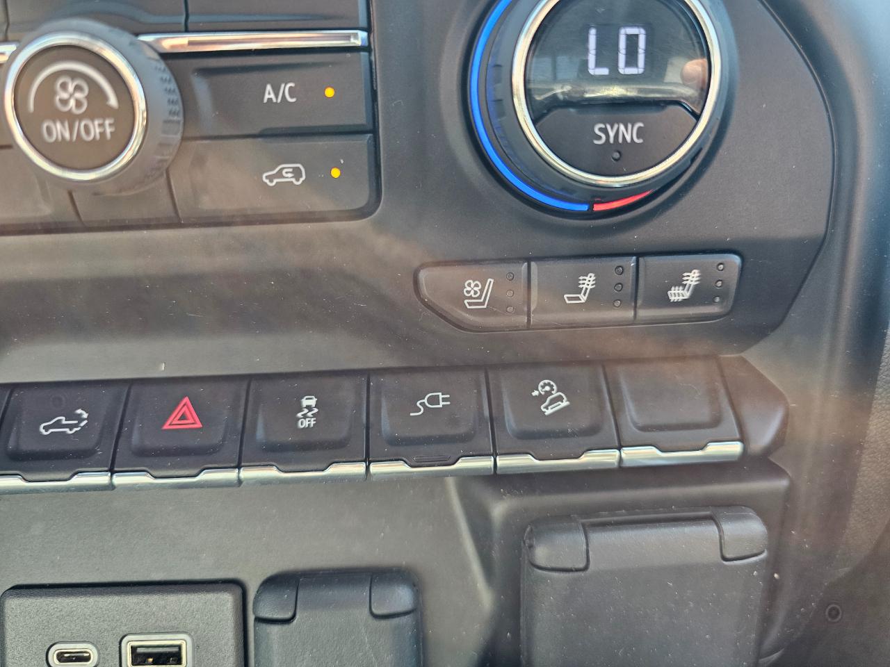 Chevrolet Silverado 2500HD 4WD Crew Cab 159" LTZ 2023