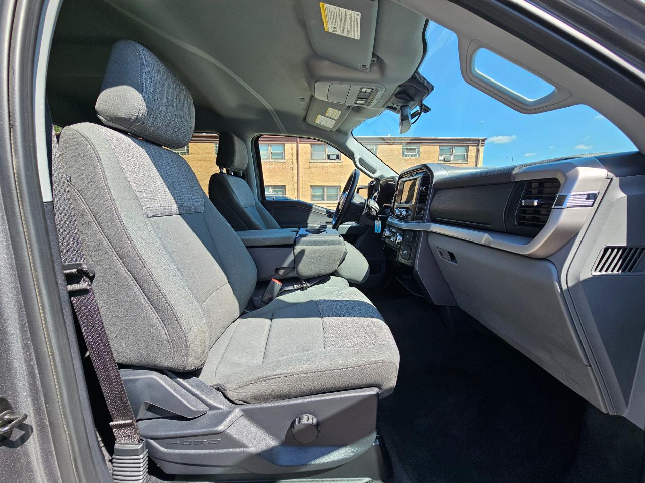 Ford F-150 XLT 4WD SuperCrew 5.5' Box 2023