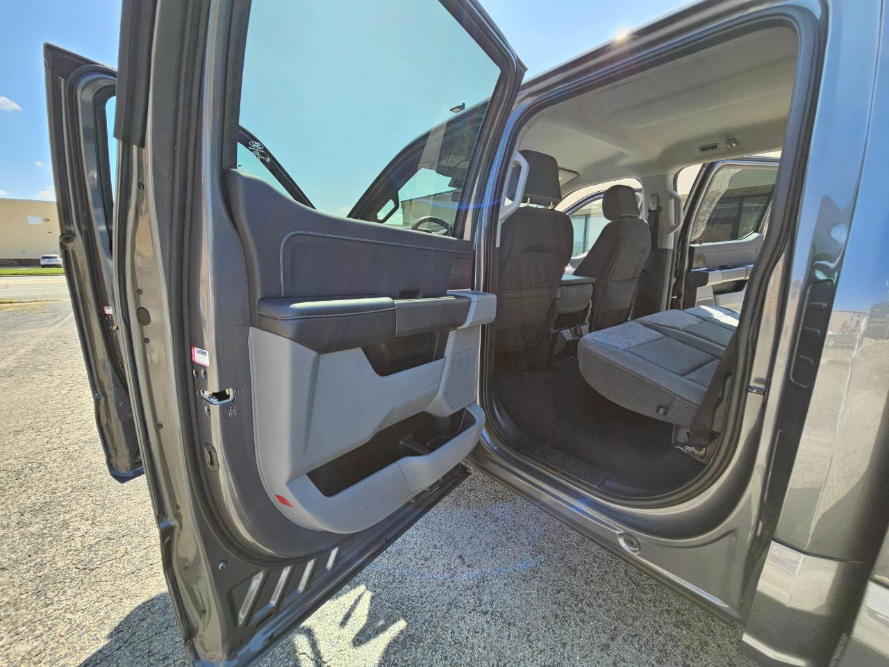 Ford F-150 XLT 4WD SuperCrew 5.5' Box 2023