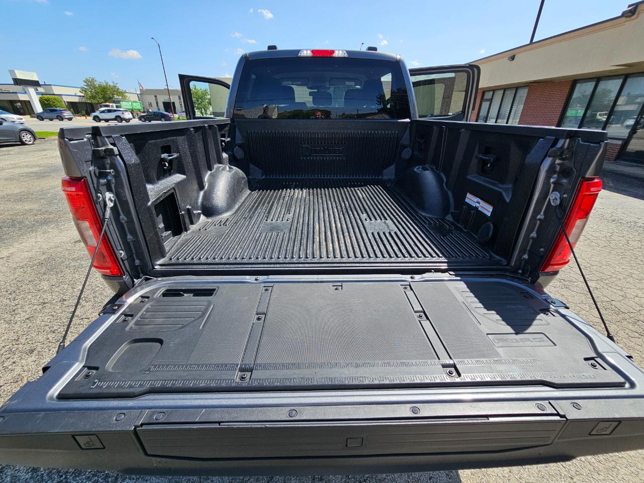 Ford F-150 XLT 4WD SuperCrew 5.5' Box 2023
