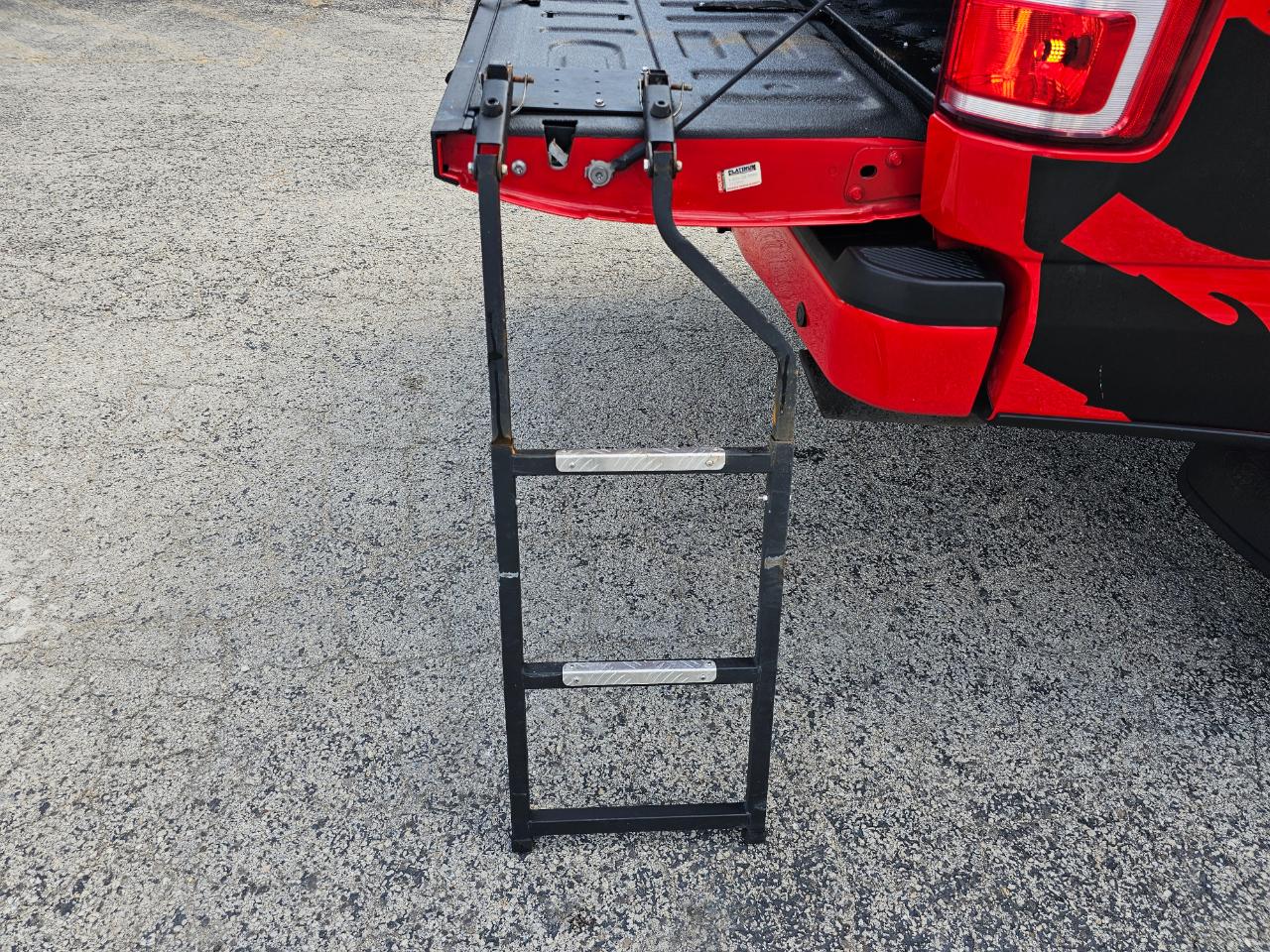 Ford F-150 FX4 SuperCab 5.5-ft Box 4WD 2019