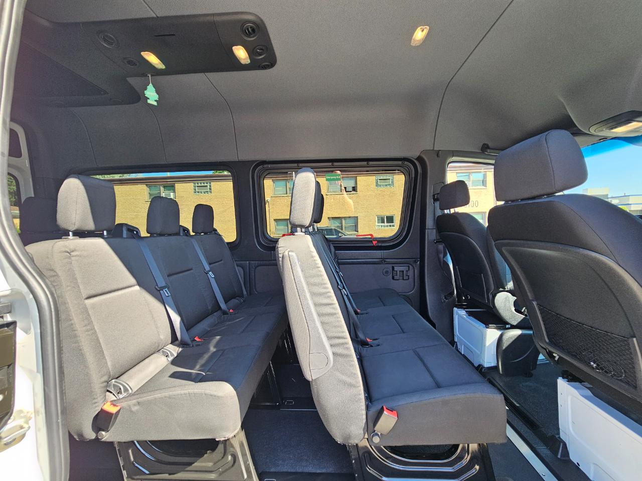 Mercedes-Benz Sprinter Passenger Van 2500 Standard Roof I4 Diesel 144" RWD 2025