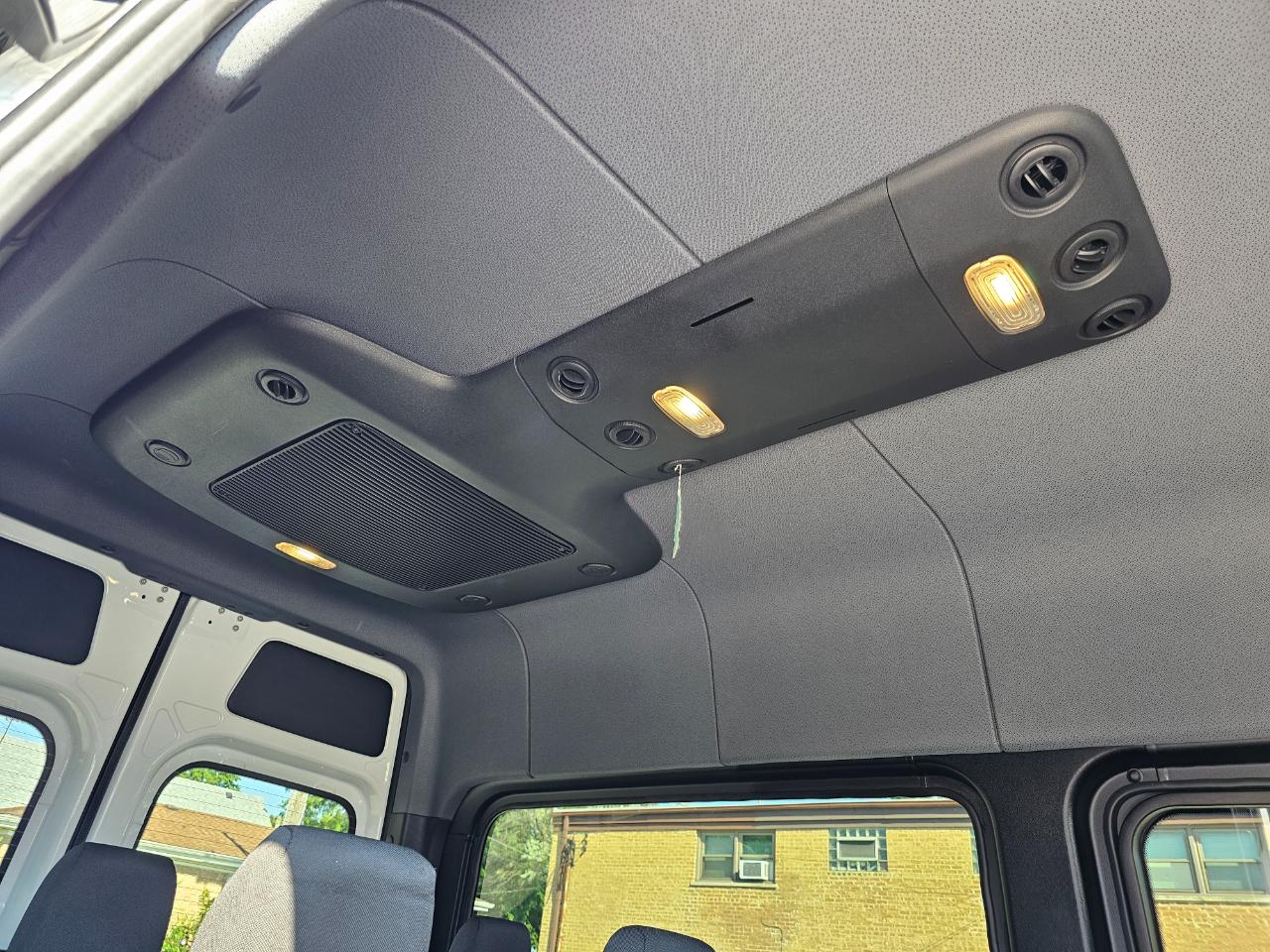 Mercedes-Benz Sprinter Passenger Van 2500 Standard Roof I4 Diesel 144" RWD 2025