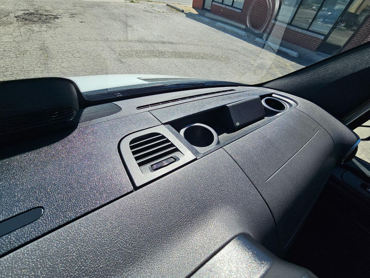 Mercedes-Benz Sprinter Passenger Van 2500 Standard Roof I4 Diesel 144" RWD 2025