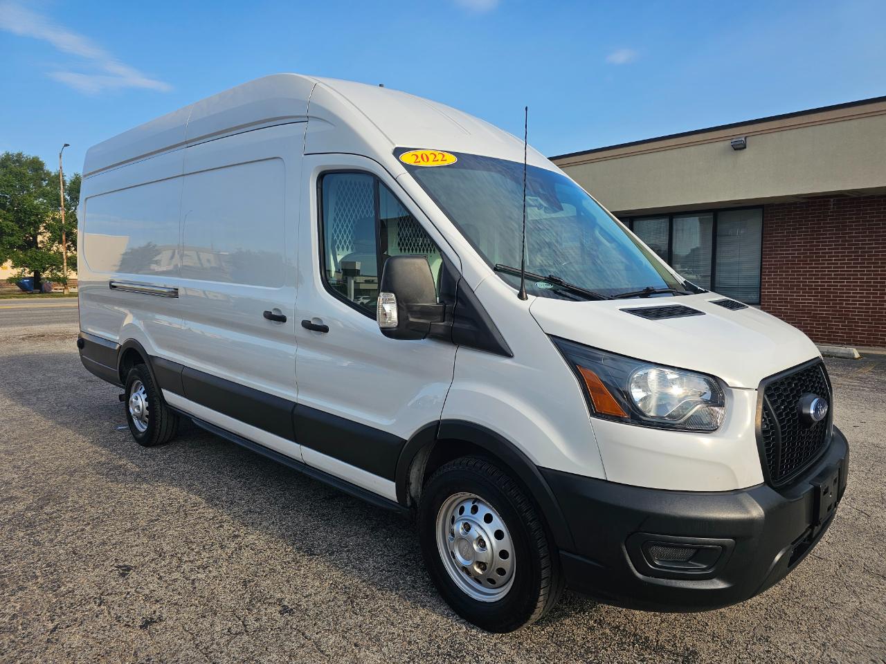 2022 Ford Transit Cargo Van T-250 148" EL Hi Rf 9070 GVWR AWD