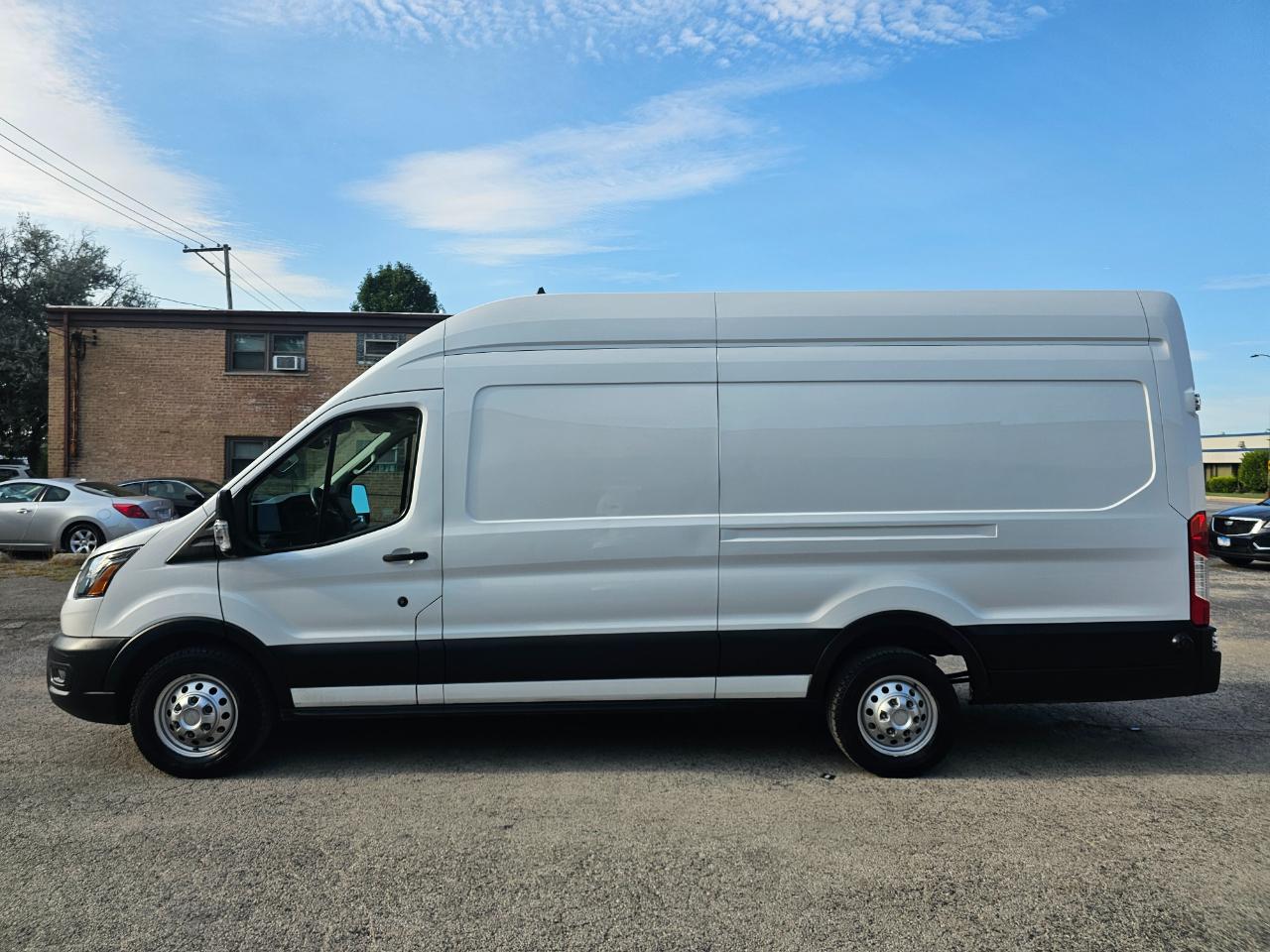 Ford Transit Cargo Van T-250 148" EL Hi Rf 9070 GVWR AWD 2022