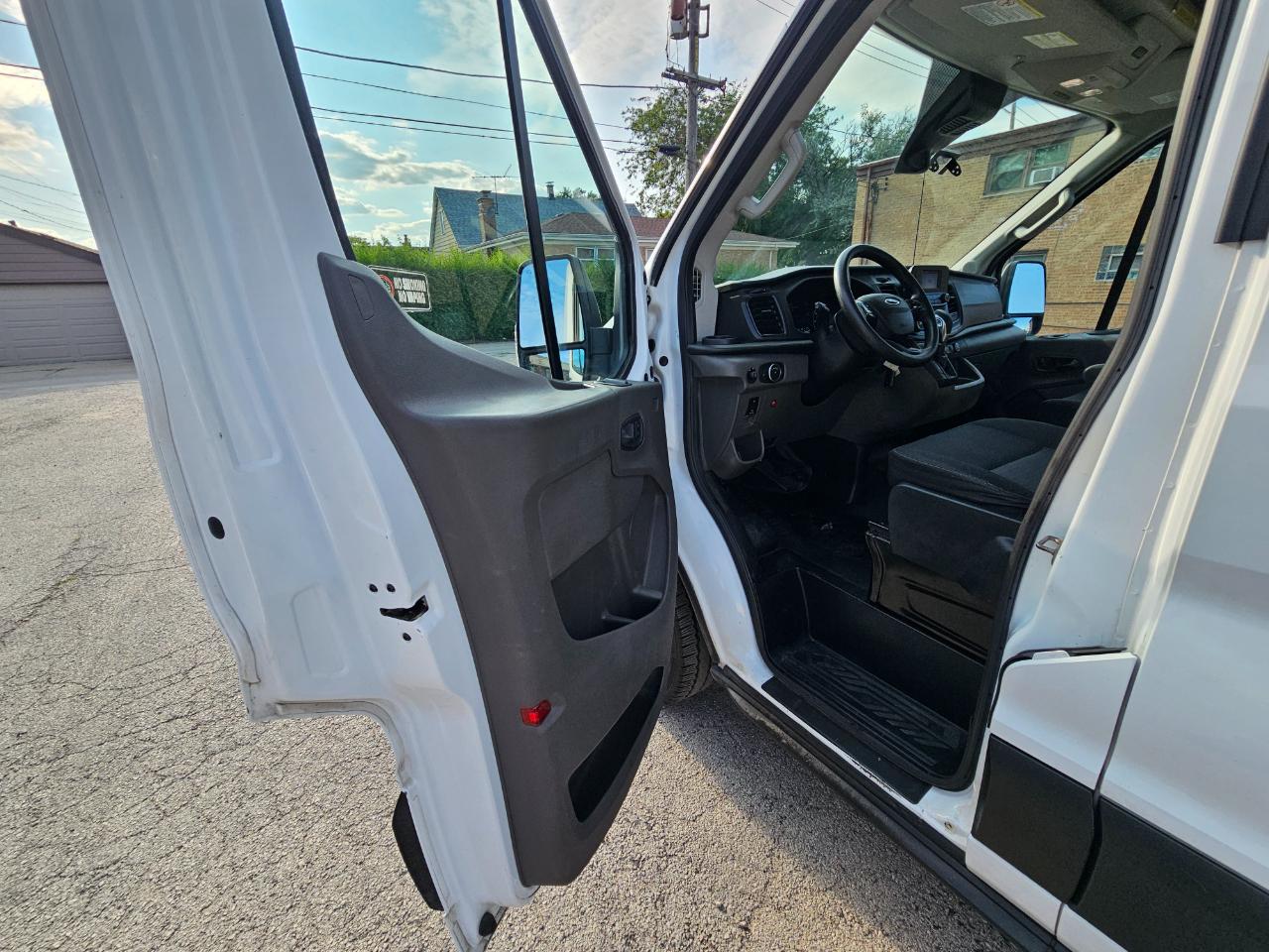 Ford Transit Cargo Van T-250 148" EL Hi Rf 9070 GVWR AWD 2022