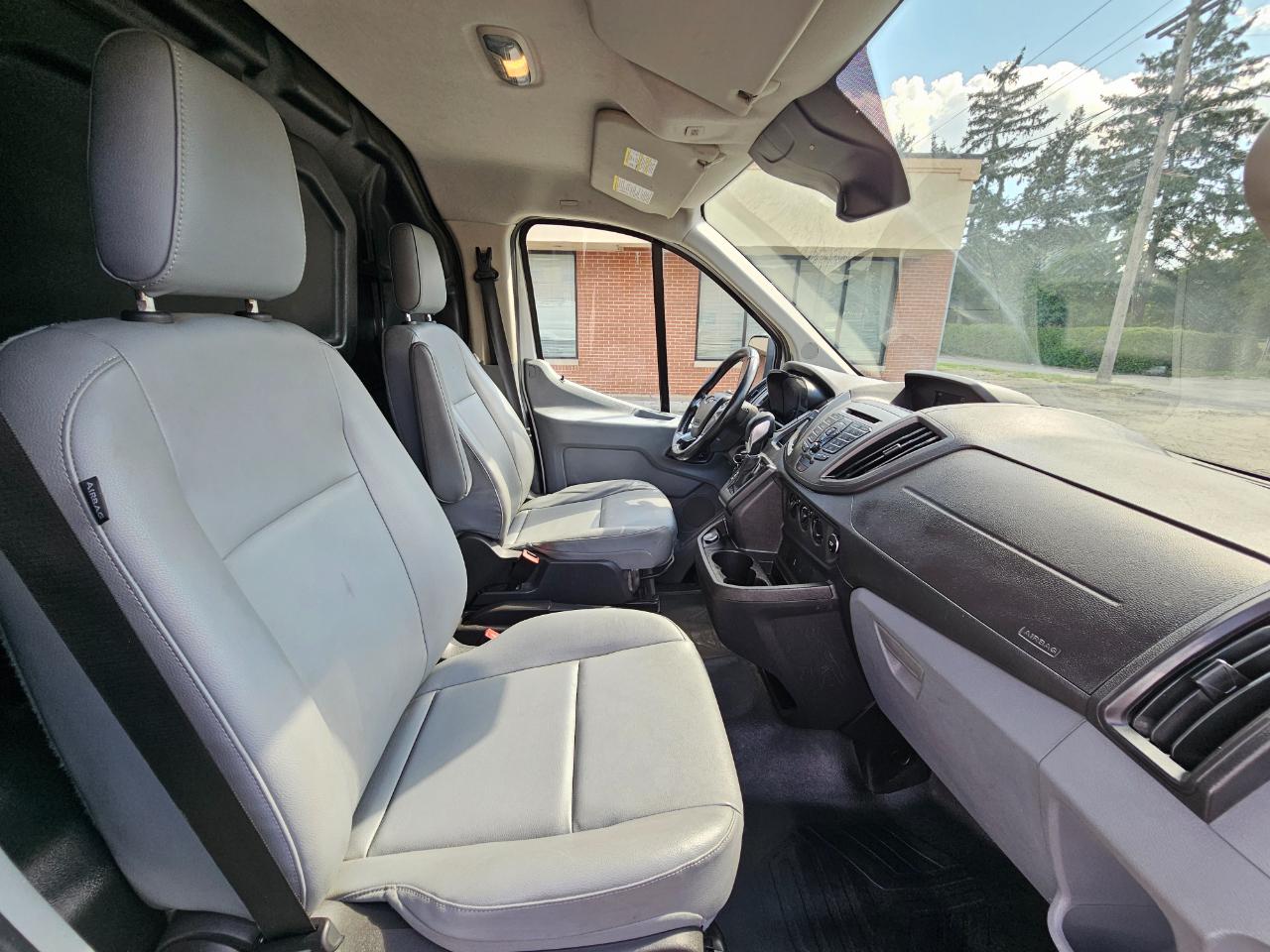Ford Transit Van T-350 148" Low Rf 9500 GVWR Swing-Out RH Dr 2017