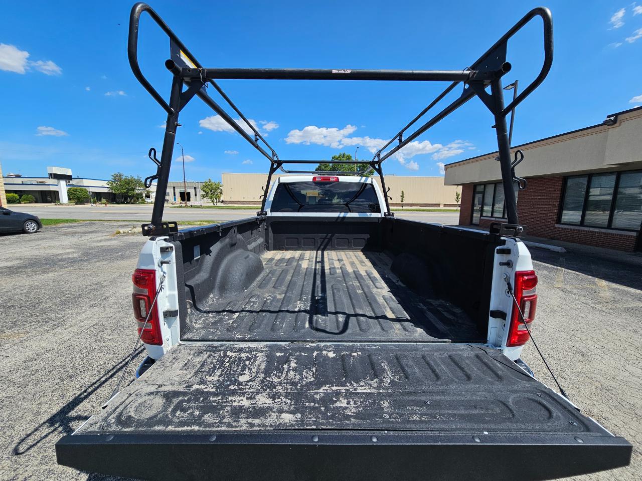 RAM 2500 Tradesman 4x4 Crew Cab 8' Box 2024
