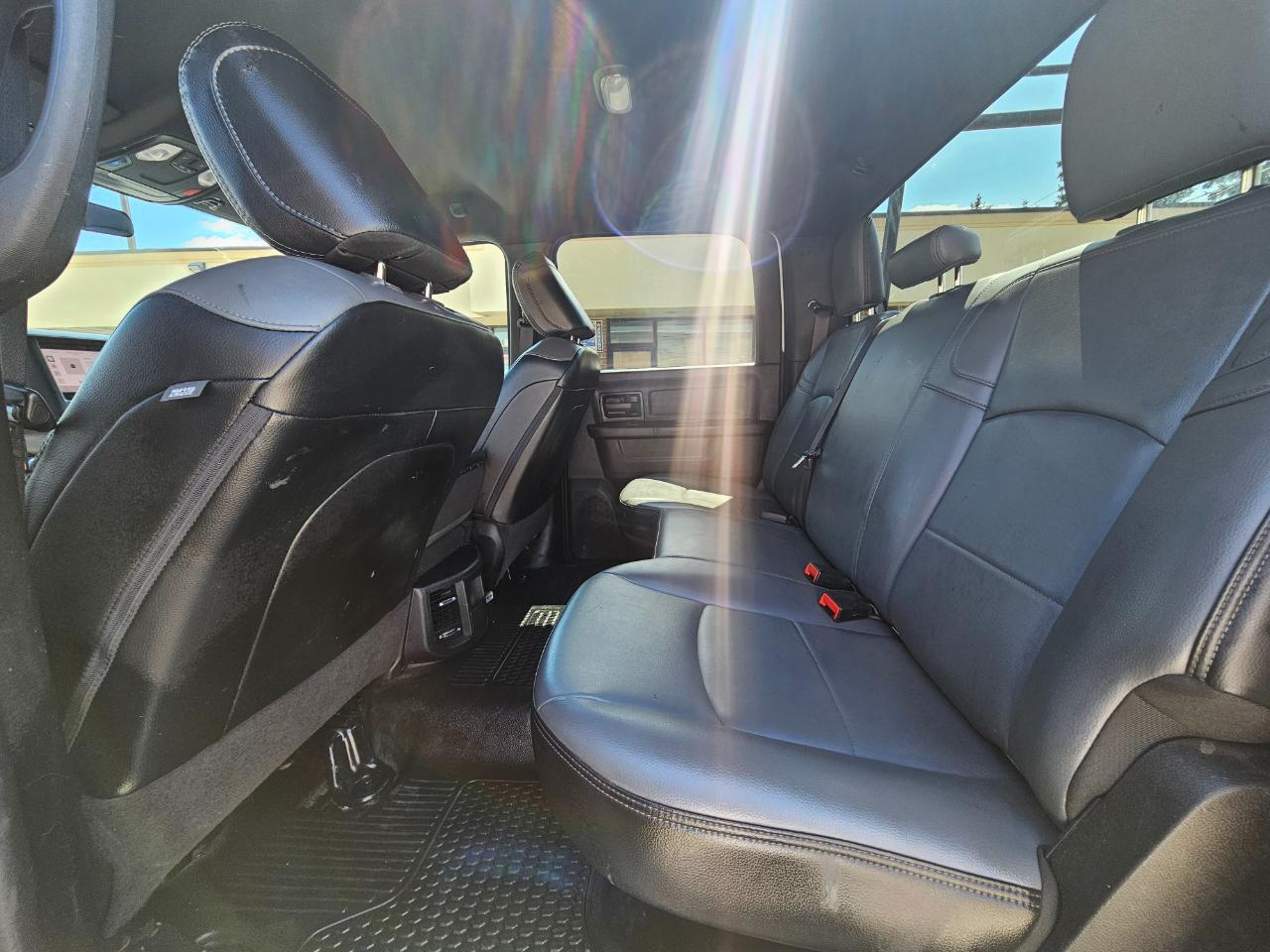 RAM 2500 Tradesman 4x4 Crew Cab 8' Box 2024