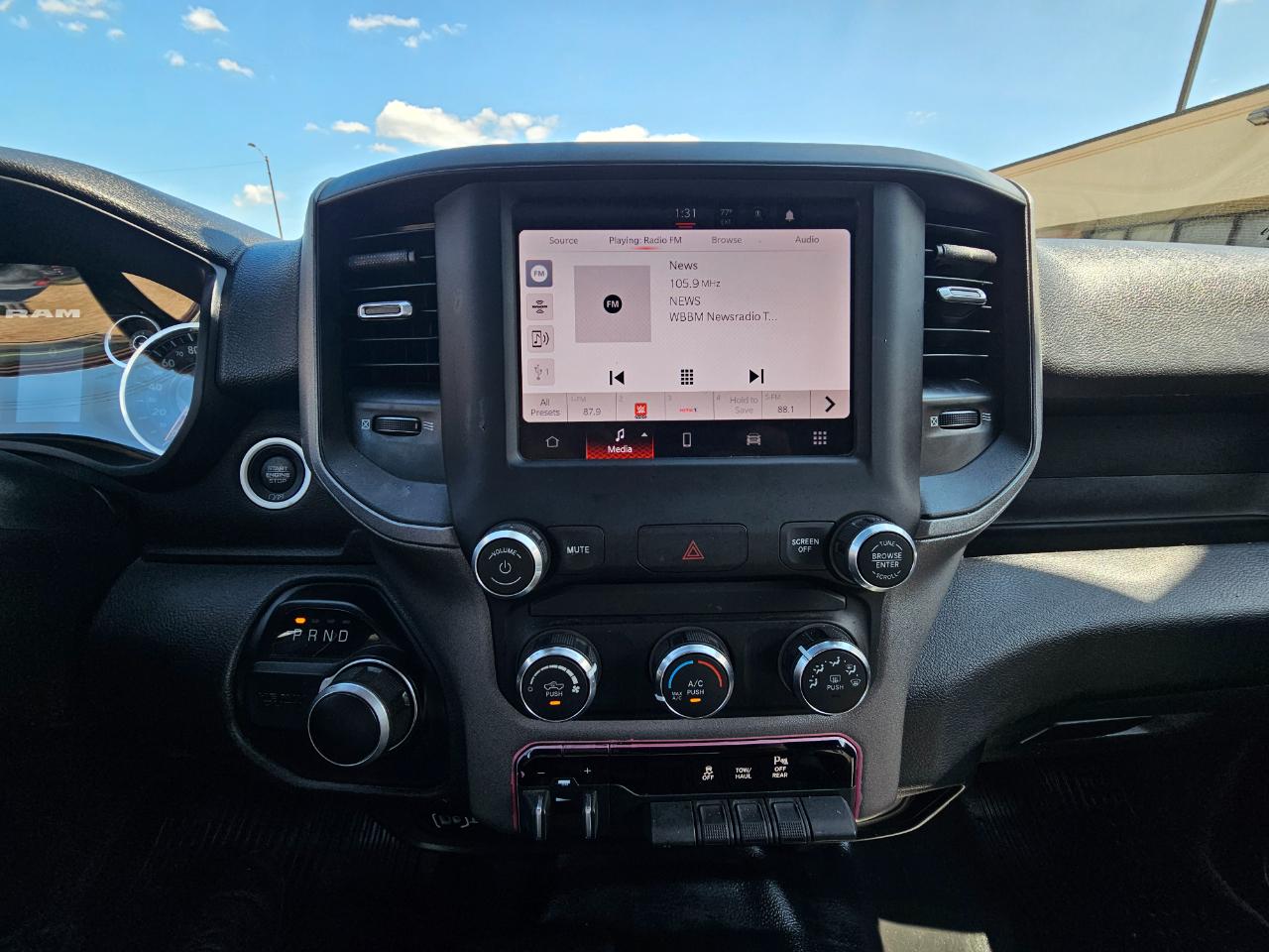 RAM 2500 Tradesman 4x4 Crew Cab 8' Box 2024